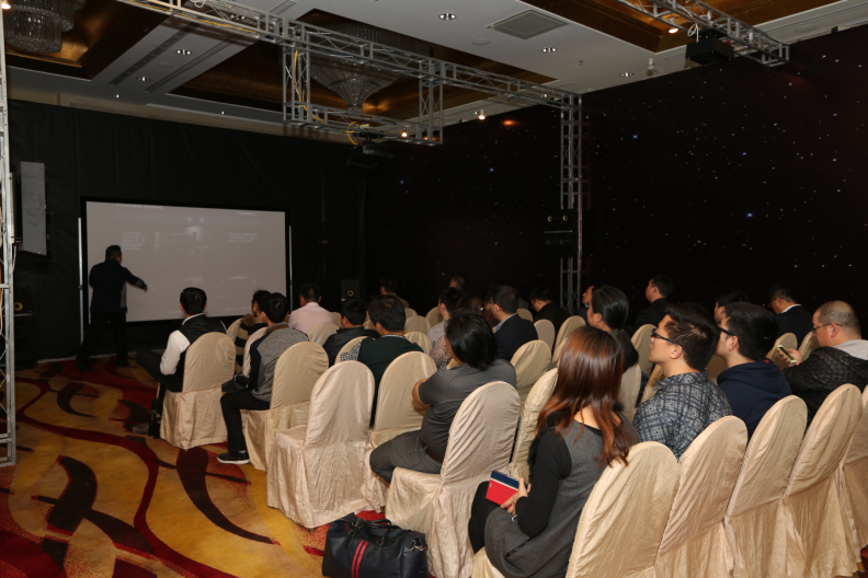 M4Q2IWZ6}PS[SCRMY`YS$FA