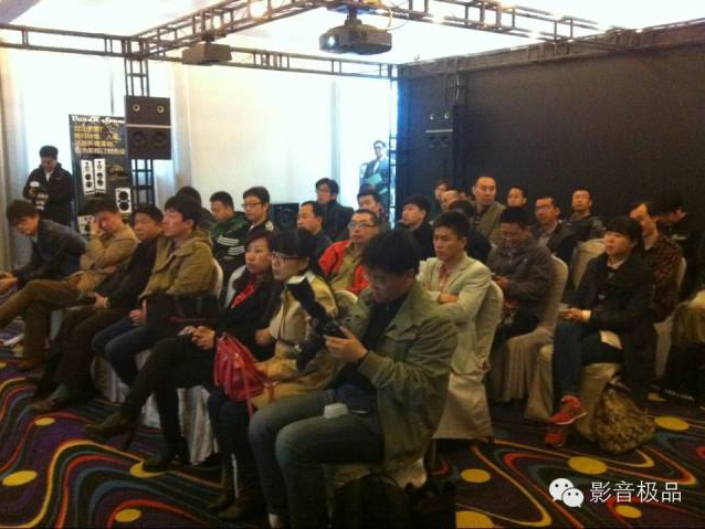 M{2Q2V`W{%A{~Z3WMS2TWQU