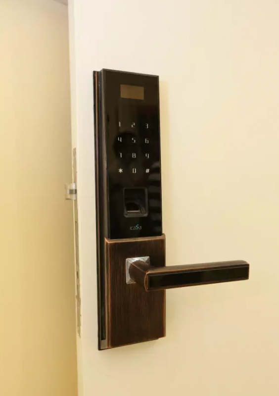 2F(%)V(}36A$8FHFYA}%_U2