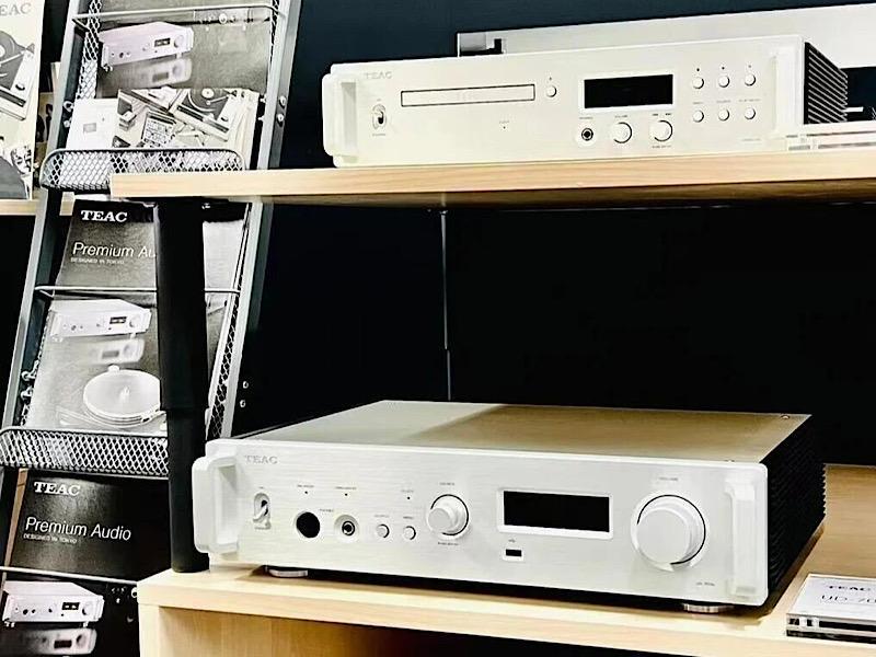 被发烧友热捧的TEAC VRDS-701 CD播放器，到底什么来头？