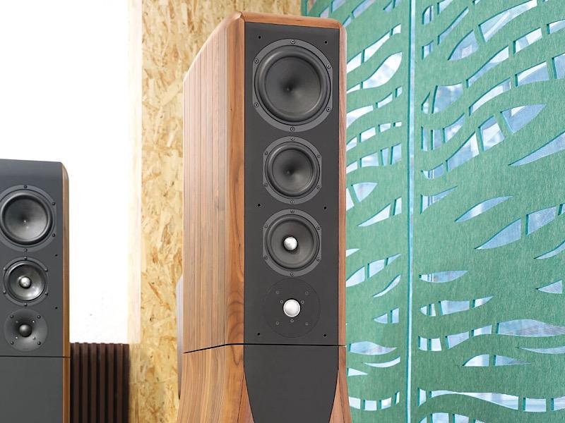 领略全频段的声音之美——Chario Academy Serendipity旗舰座地式音箱