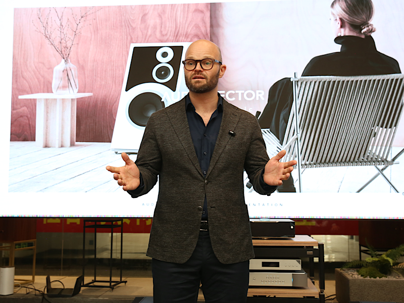 在纤细箱体中能量大爆发的奥秘——丹麦Audiovector R10 Arreté旗舰音箱演示会