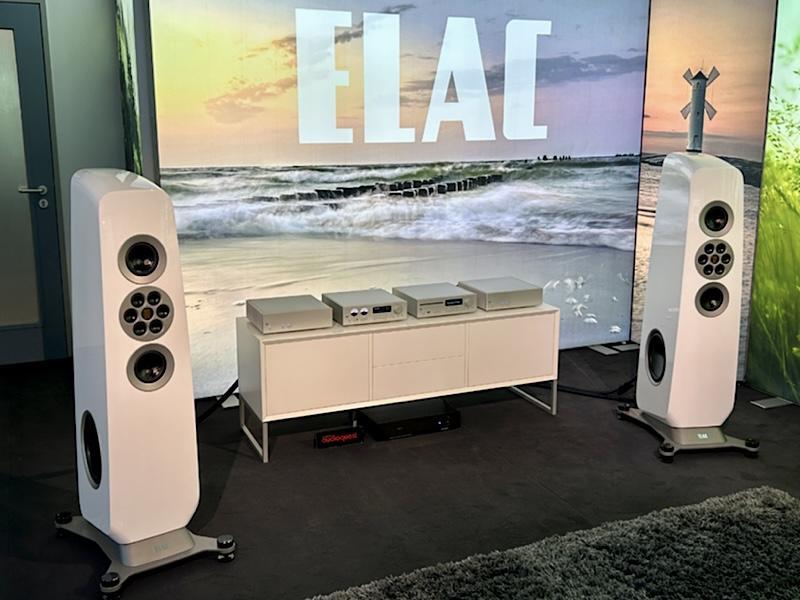 尖端技术与标志性美学融为一体——ELAC Concentro M 807座地式音箱